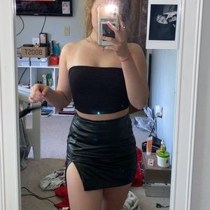 leather skirt